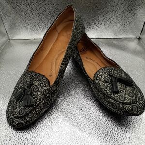 Söfft Navy Blue & Gray Printed Flats Women's Size 6½